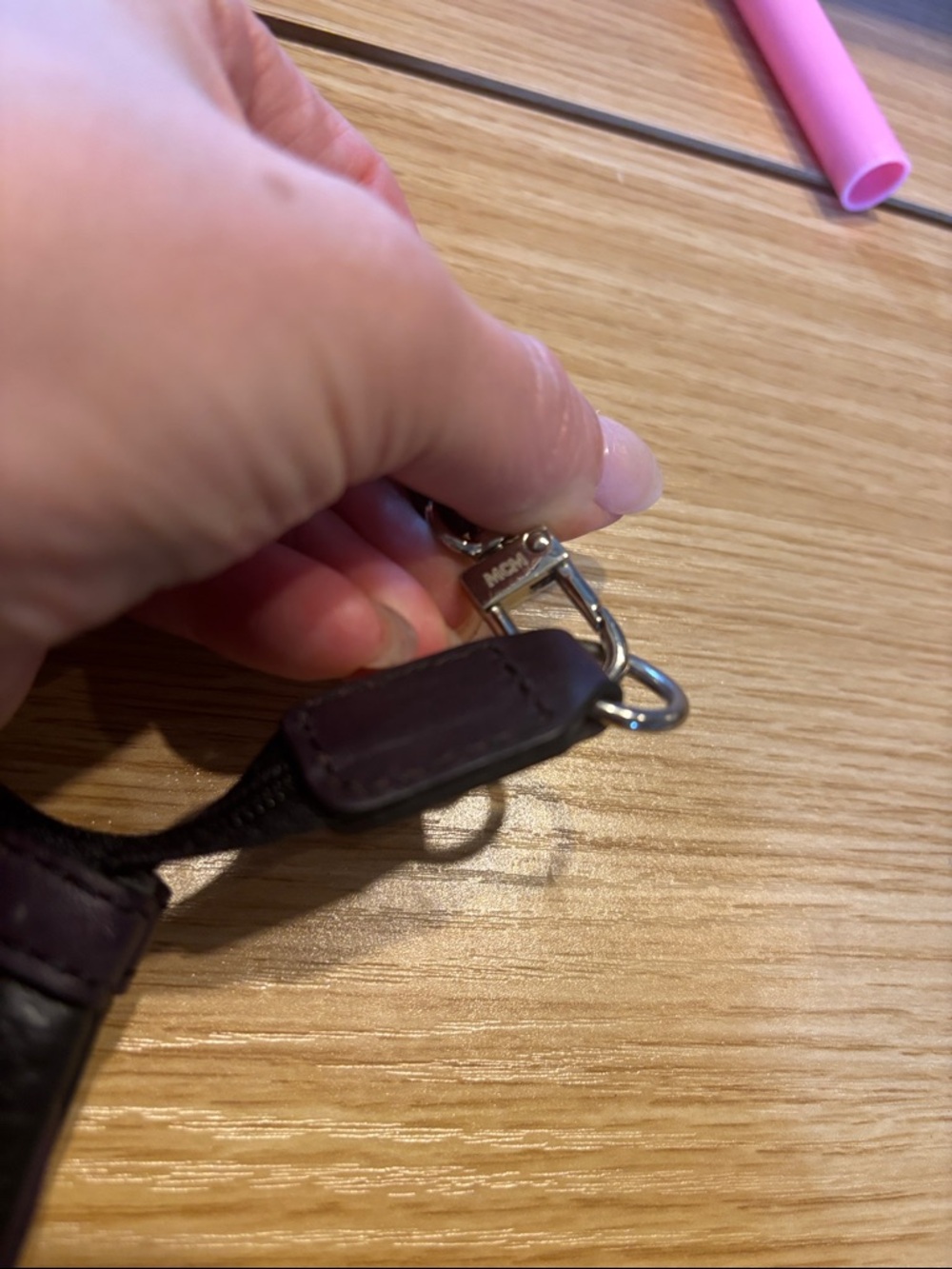 MCM Black Logo-Print Leather Wristlet - Picture 2 of 14